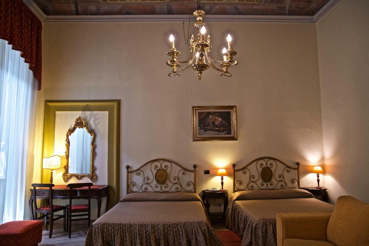 Hotel La Luna Lucca Eksteriør bilde